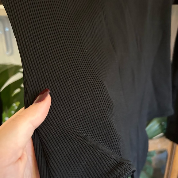 Goldsign black ribbed scoopneck bodysuit - Picture 3 of 8